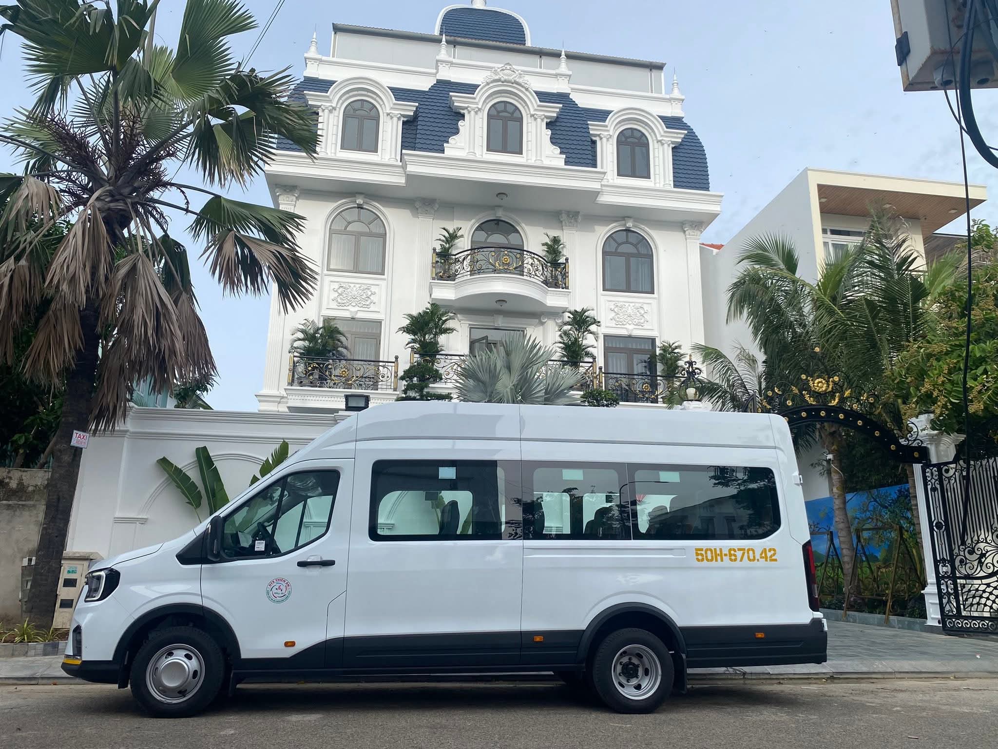 xe cưới đẹp khi thuê xe cưới TPHCM