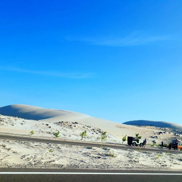 Khám phá Bàu Trắng – nơi được mệnh danh là “sa mạc Sahara ở Việt Nam” - VOV Du lịch - Trang tin tức của Truyền hình VOVTV